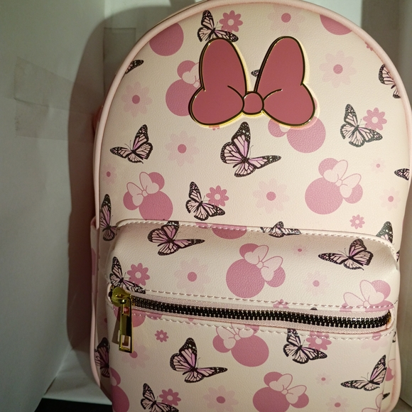 Her Universe Handbags - Her Universe Minnie Mouse Bag